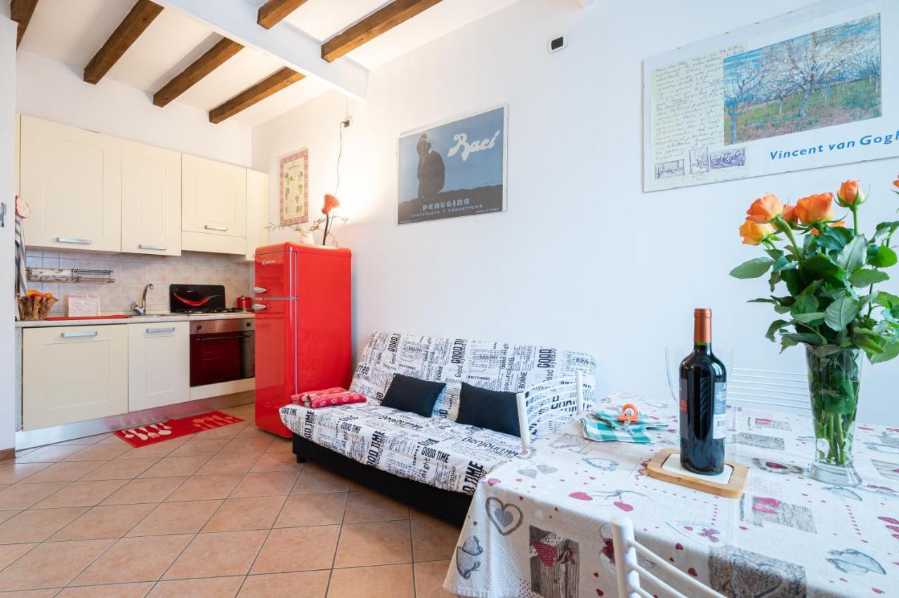 Parma Historic Center Apartment 7Min From Duomo Εξωτερικό φωτογραφία