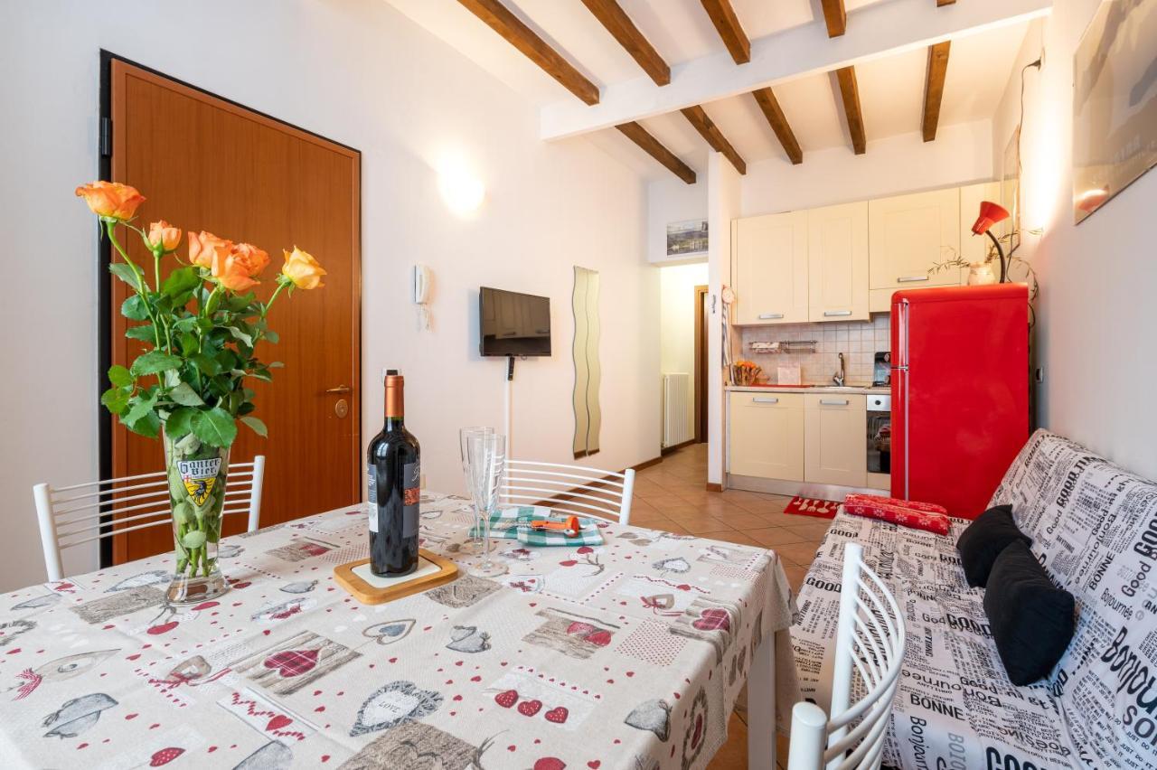Parma Historic Center Apartment 7Min From Duomo Εξωτερικό φωτογραφία